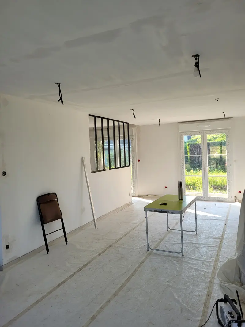 Photo préparation des murs et du plafond pour pose d'enduits